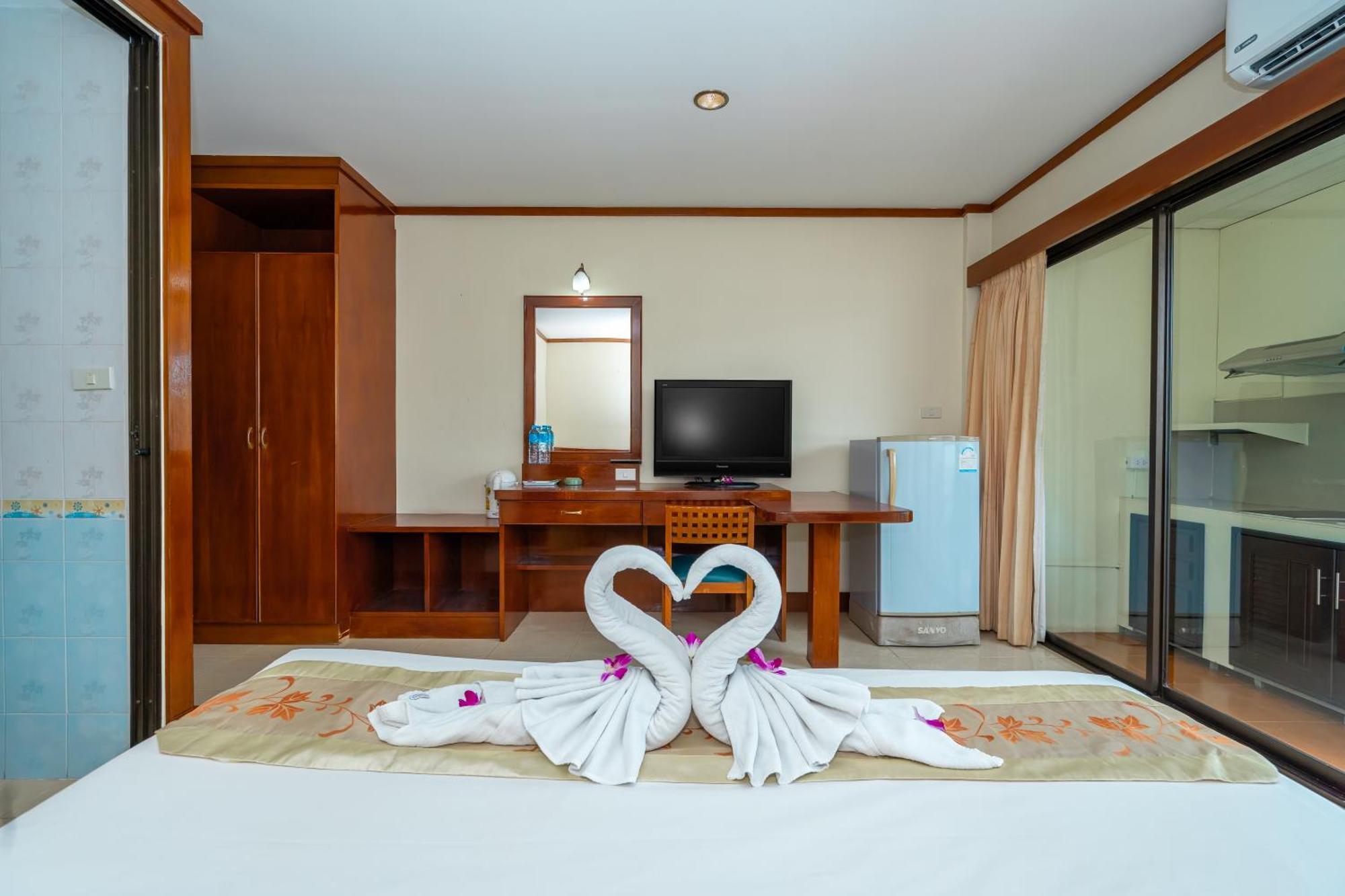 Outdoor Inn Kata Hotel Zewnętrze zdjęcie